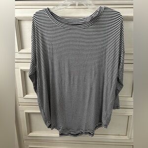 New longer style tee